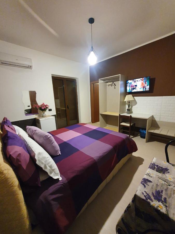 Villa Nancy Rooms Cimitile-Nola Екстер'єр фото