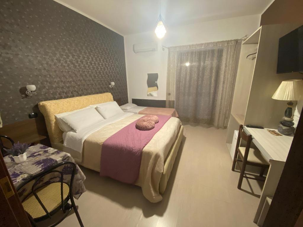 Villa Nancy Rooms Cimitile-Nola Екстер'єр фото